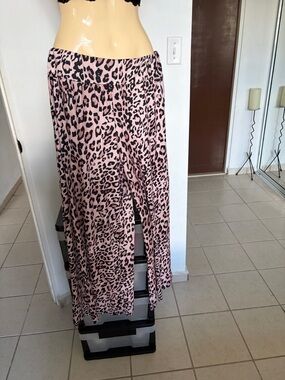 SHEIN Pink & Black Leopard Print Wide Leg Pants
